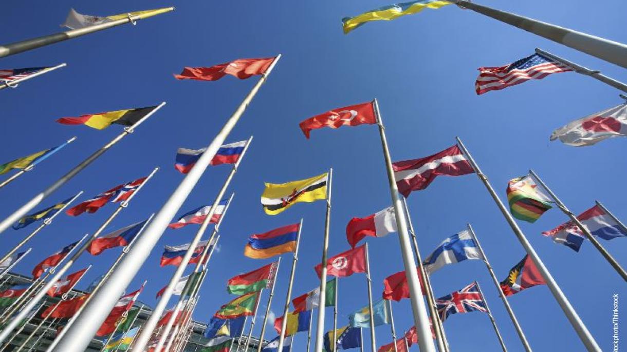 From Warsaw to Paris – The 2015 Momentum